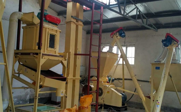 豬飼料生產(chǎn)線的應(yīng)用為畜牧業(yè)帶來(lái)更多變革和機(jī)遇