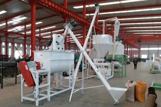 粉末飼料機(jī)械 粉末飼料機(jī)械